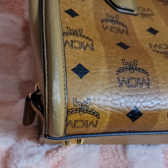 MCM Tan Visetos‎ Print Handbag - Picture 4 of 13
